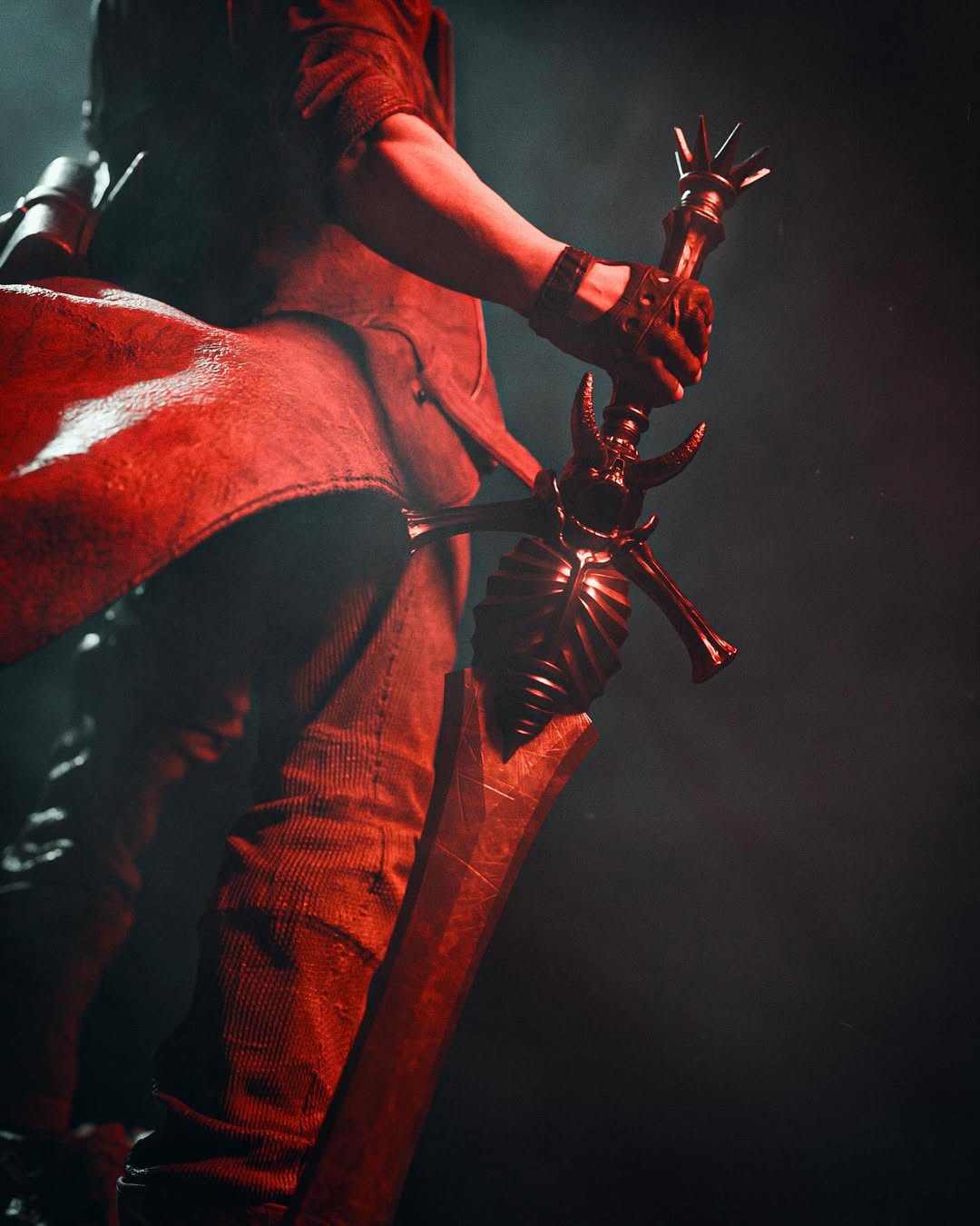 Dante Devil May Cry · Escala 1:6