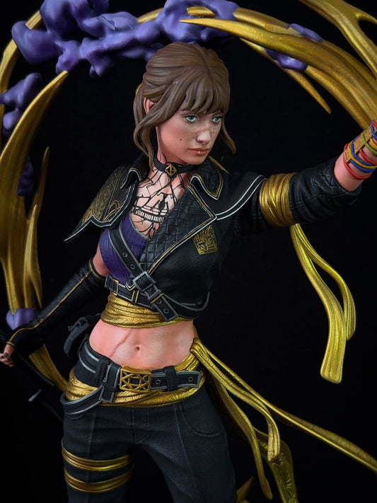 The Twilight Lady - 26.7 cm