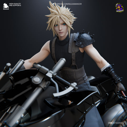 Cloud Strife in Hardy-Daytona - Final Fantasy VII - 30 cm