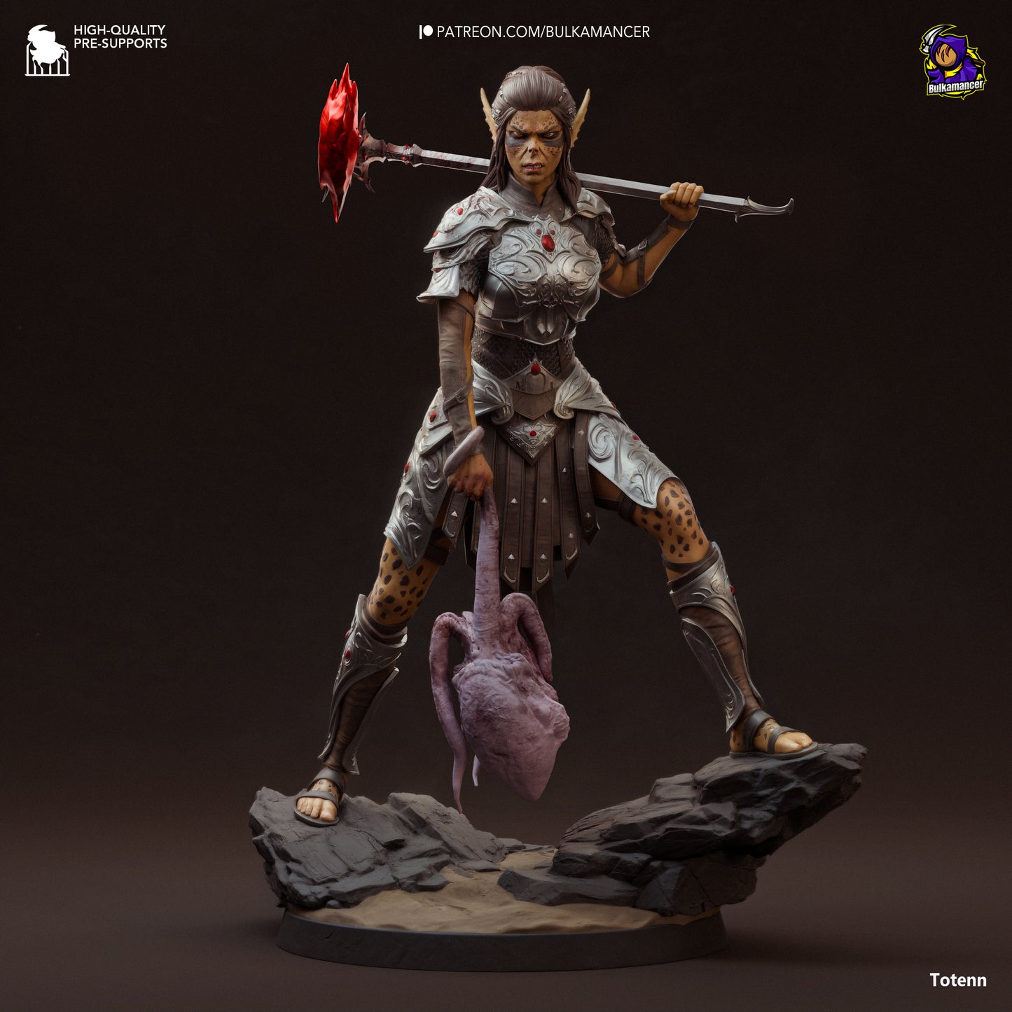 La Guerrera del Hierro - 27,7 cm